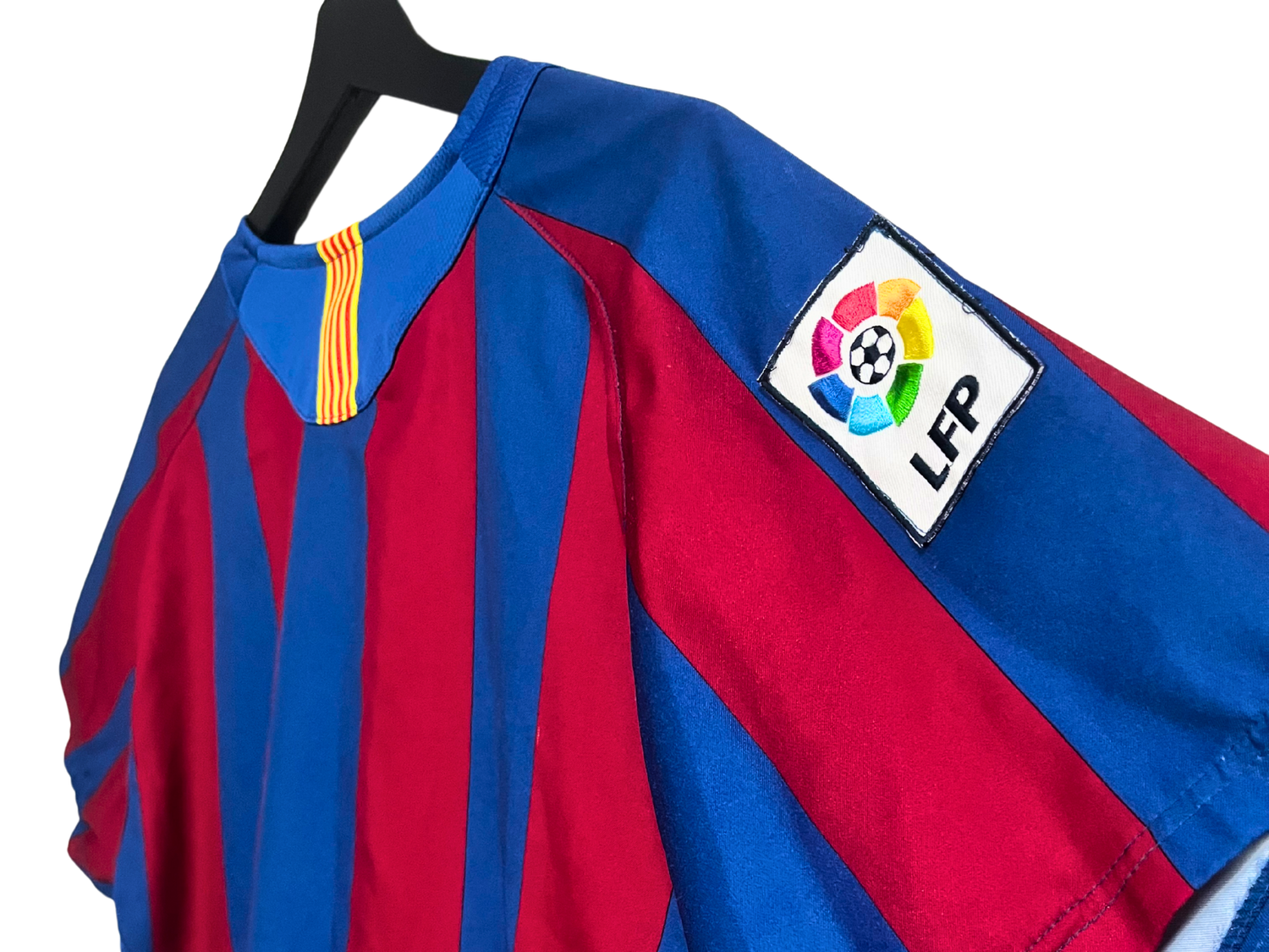 Maillot vintage FC Barcelone 2004/2005 domicile – PlayerStore